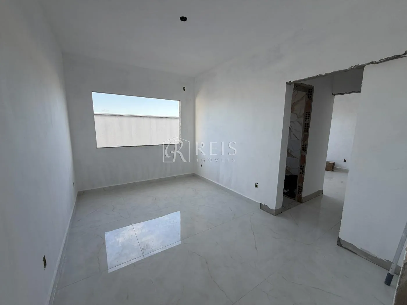 Imagem Casa para Venda em Rio das Ostras, Viverde, 3 dormitórios, 2 suítes, 3 banheiros, 4 vagas