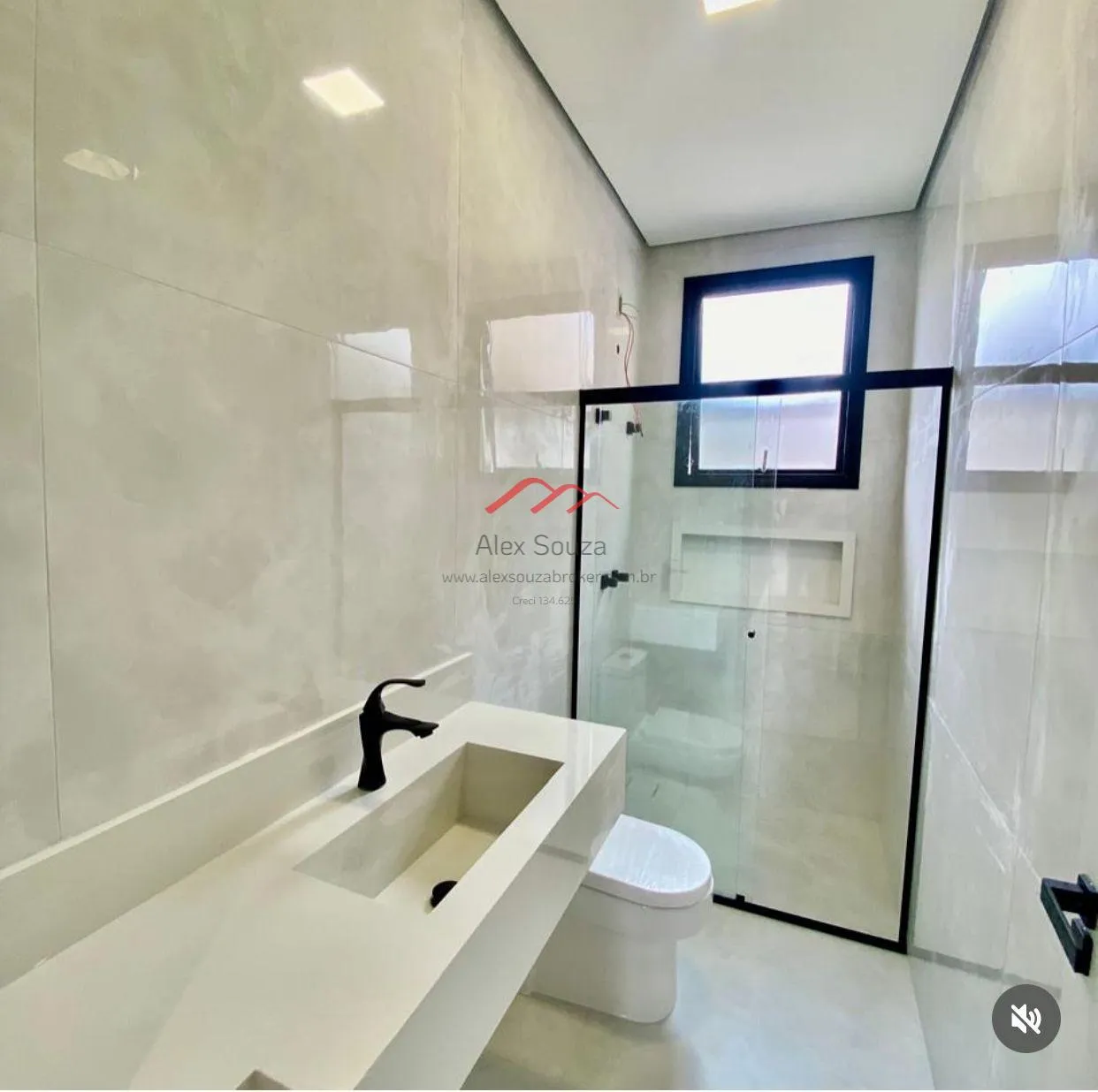 Imagem Casa para Venda em Hortolândia, Loteamento Jardim Vila Verde, 3 dormitórios, 1 suíte, 2 banheiros, 2 vagas
