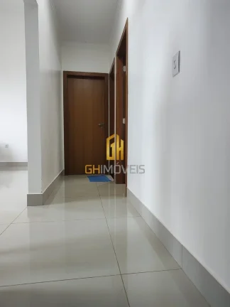 Casa com 3 quartos no Sítio Santa Luzia, em terreno com 330m² com 155m² de área construída poss...