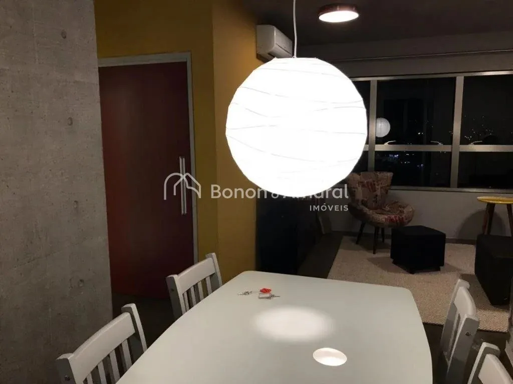 Imagem Apartamento com 2 Quartos e 2 Banheiros com 70m² por R$ 900.000