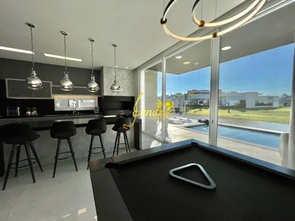 Imagem Sobrado em condomínio mobiliado e decorado