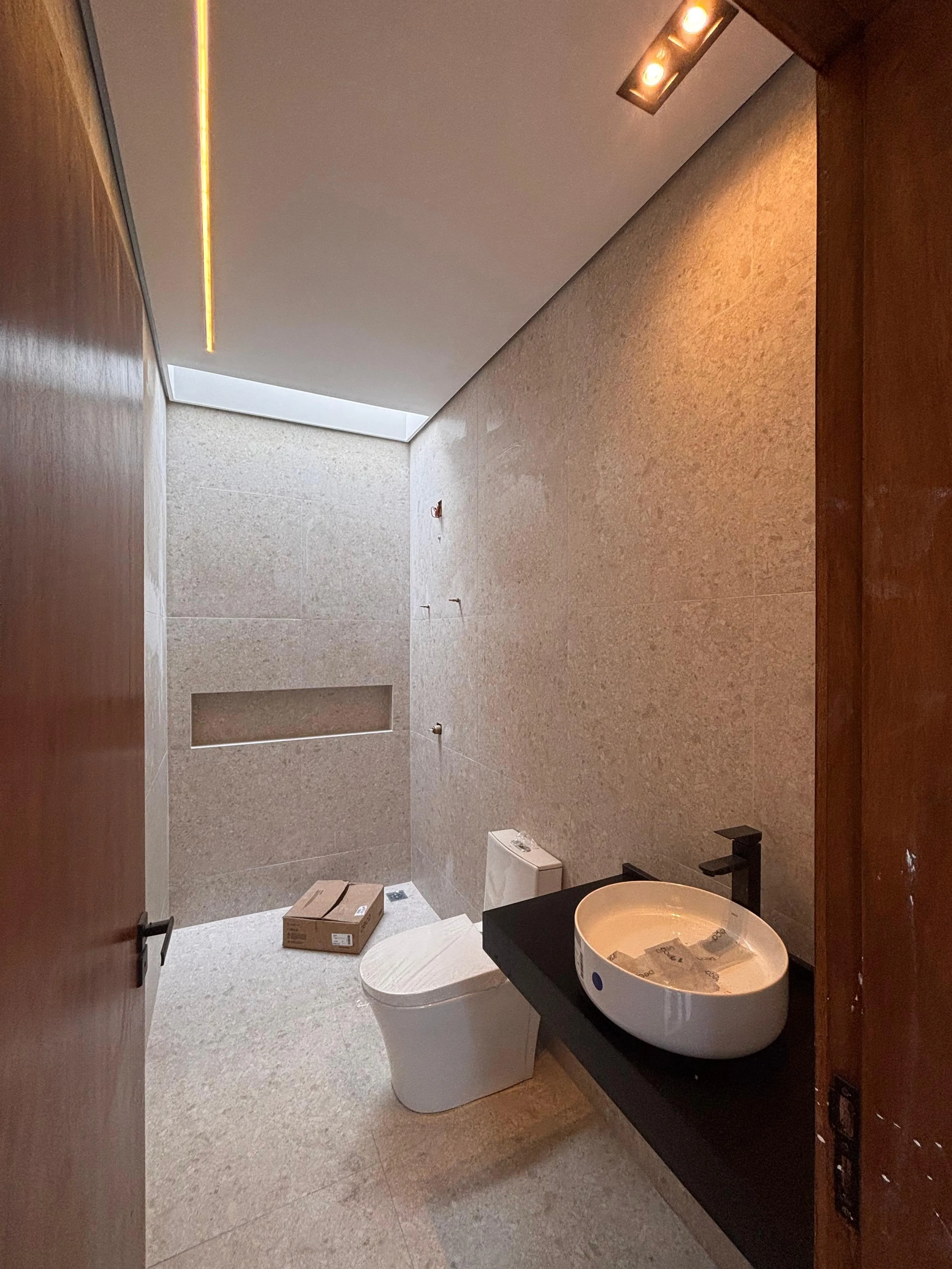 Imagem Linda Casa 2 dormitórios à Venda no Residencial Reserva Ipanema: Conforto e Praticidade