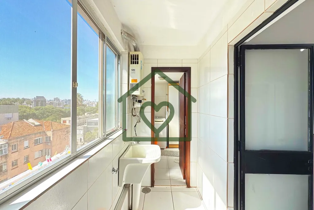 Imagem Localizado na Av. Getúlio Vargas, nº 123, este imóvel situado no 7º andar conta com 89m² privat...
