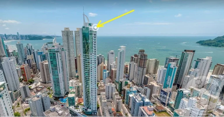Foto do imóvel Apartamento de Alto Padrão no Magnifique Tower com Vista Mar em Avenida Brasil
