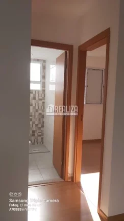 Imagem Apartamento de 2 dormitórios no Condomínio Residencial Turim, no bairro Recreio dos Bandeirantes, Uberaba: Oportunidade imperdível!