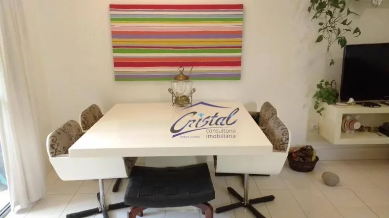 Imagem Casa em Condomínio!
