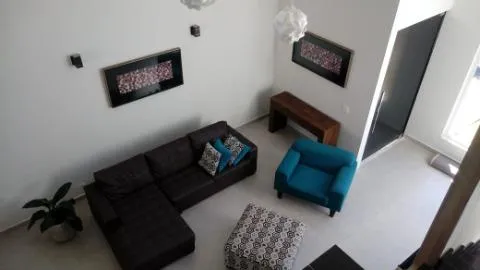 Imagem VENDA DE CASA NO CONDOMÍNIO IBIRAPITANGA, EM SANTA ISABEL/SP, 287m² com 3 suítes. CONSULTE-NOS.