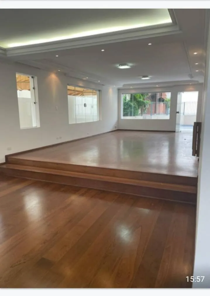Imagem Linda casa de 5 dormitórios