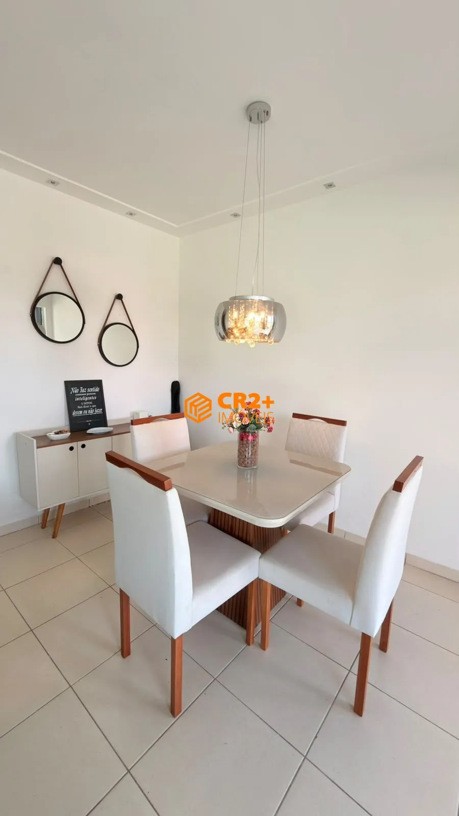 Imagem CASA À VENDA EM CONDOMÍNIO EM GRAVATÁ - 5 QUARTOS, 3 SUÍTES E ÁREA GOURMET
