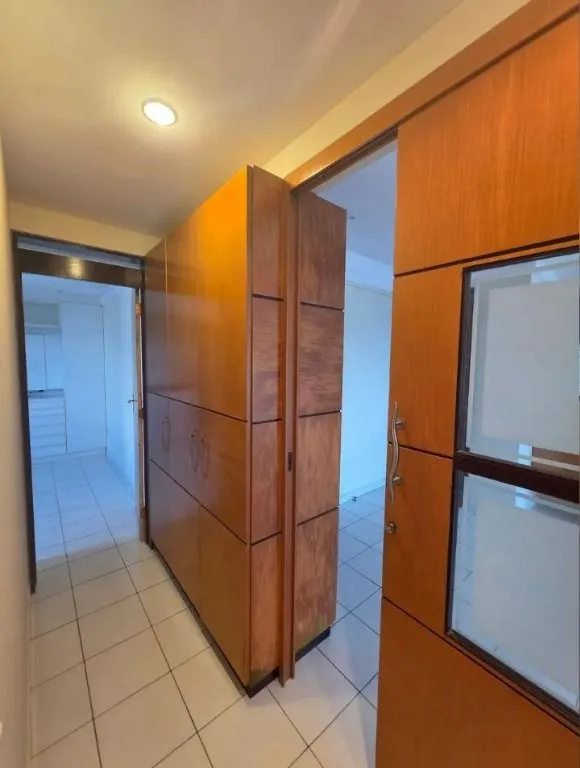 Imagem Apartamento de 130m² no Bessa, com 4 quartos, 2 suítes, 2 vagas, piscina e a apenas 3 quadras do mar no Caribessa.