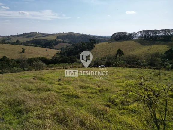 Imagem Única Itatiba: Sítio de 20.000 m² no Condomínio San Diego