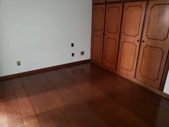 Imagem Excelente apartamento de alto padrão com 1 pavimento e 1 unidade por andar com 282,20m² area util ...