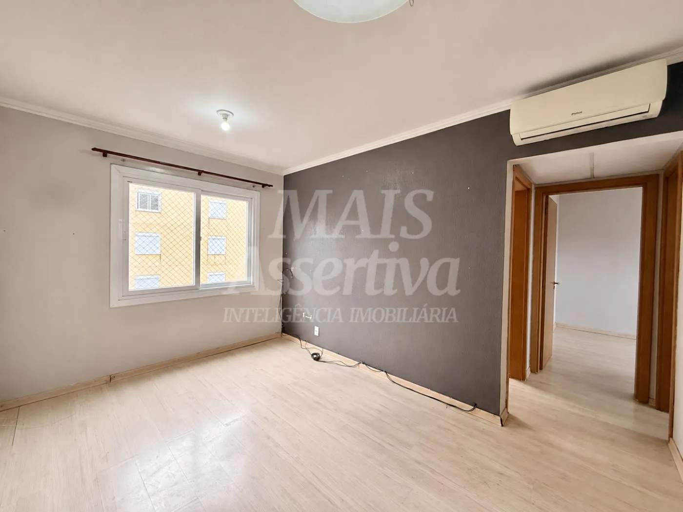 Imagem Apartamento no 3º andar, semi mobiliado para venda - Monte Brasil