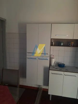 Imagem Casa à Venda-Duas Moradias no Mesmo Terreno | Ótima Oportunidade