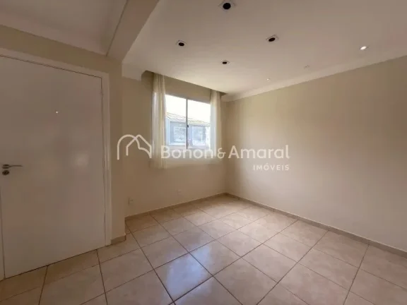 Imagem Charmosa casa localizado em uma das regiões mais valorizadas de Campinas.

O imóvel possui 3 dormi...