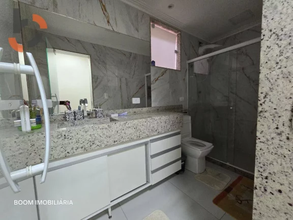 Imagem Casa com 2 dormitórios à venda, 270 m² por R$ 750.000,00 - Califórnia - Nova Iguaçu/RJ