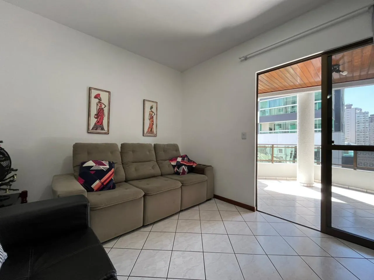 Imagem Apartamento à venda com 137m2 por R$ 1.200.000,00