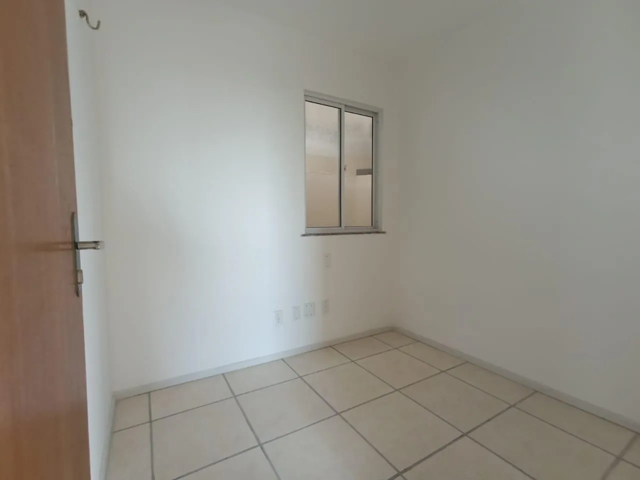 Imagem Apartamento para Venda em Fortaleza, Montese, 3 dormitórios, 1 suíte, 2 banheiros, 2 vagas