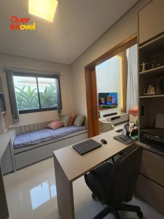 Imagem Imperdível casa em condomínio na Vila do Golf, Ribeirão Preto-SP: 4 quartos, 4 suítes, 2 salas, 6 banheiros, 4 vagas, 188m²!