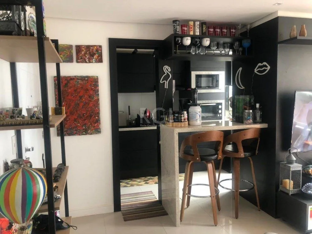Imagem Apartamento para Venda - 60.41m², 2 dormitórios, sendo 1 suites, 1 vaga - Tristeza