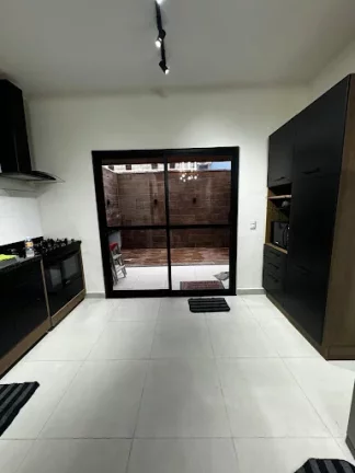 Imagem Sobrado com 2 dormitórios à venda, 90 m² por R$ 510.000,00 - Pontal de Santa Marina - Caraguatatuba/SP