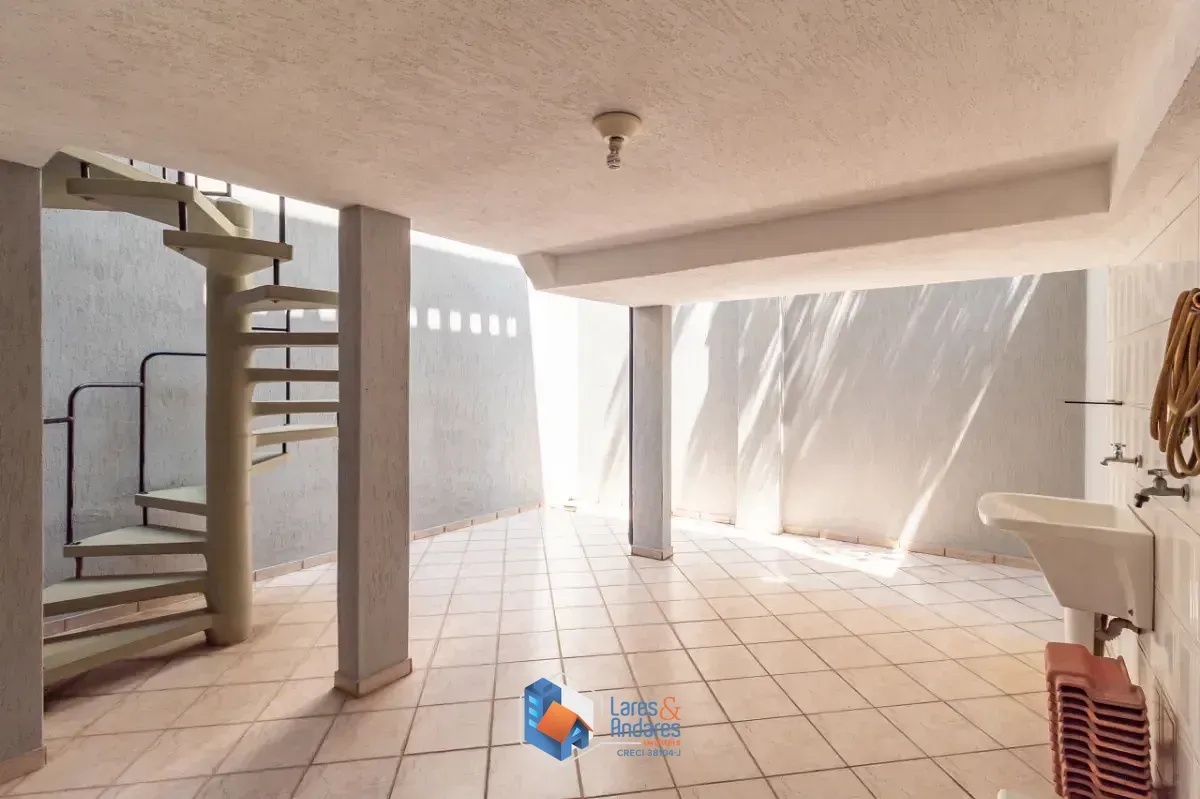 Imagem Casa para venda em Planalto Paulista com 3 quartos, 156m²