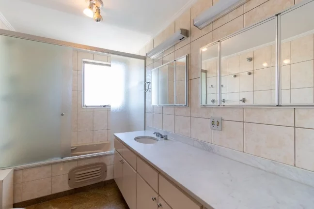 Imagem Apartamento à venda em São Paulo, Itaim Bibi, com 3 quartos, 227m2
