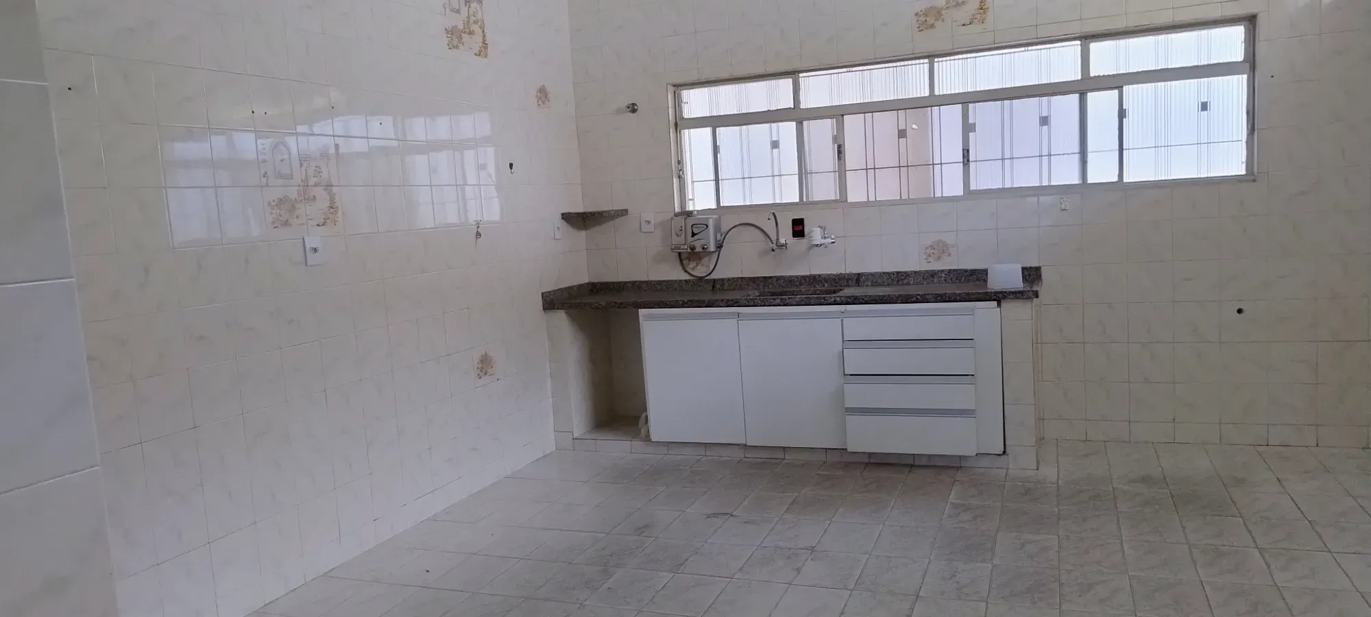 Imagem Casa com 2 Quartos à Venda, 160 m² em Vila Adelaide Perella - Guarulhos