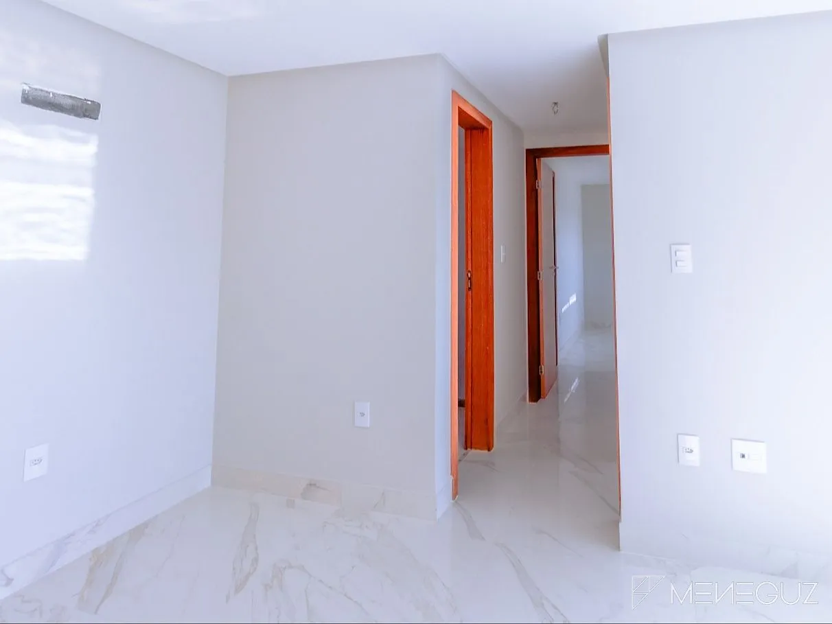 Imagem Apartamento 2 Quartos a venda no centro de Guarapari com vista para o canal
