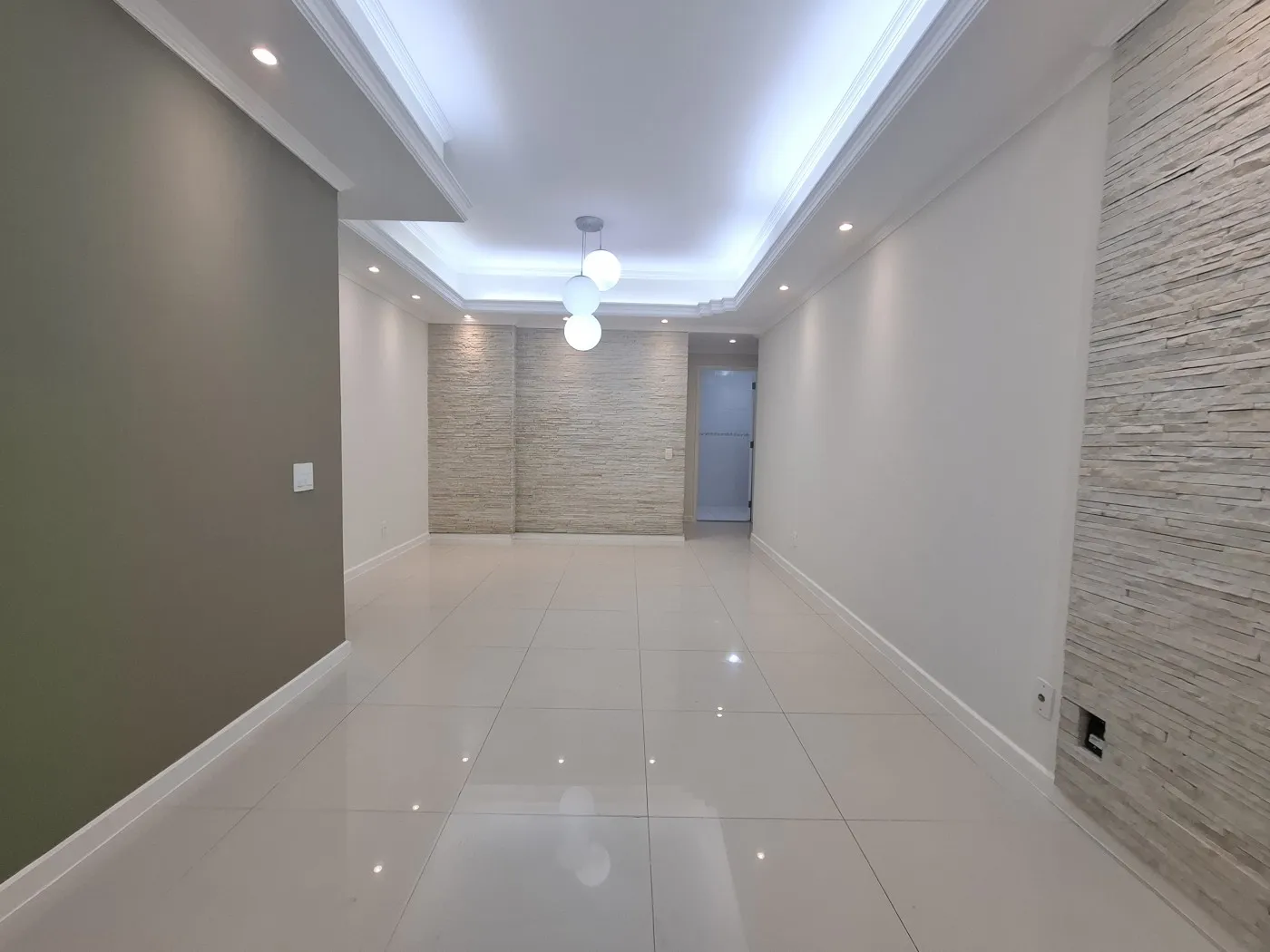 Imagem Apartamento para Venda em Teresópolis / RJ no bairro Agriões