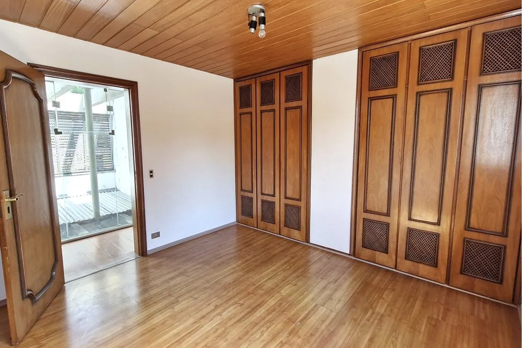 Imagem Casa à venda em São Paulo, Santo Amaro, com 5 quartos, 570.21m2