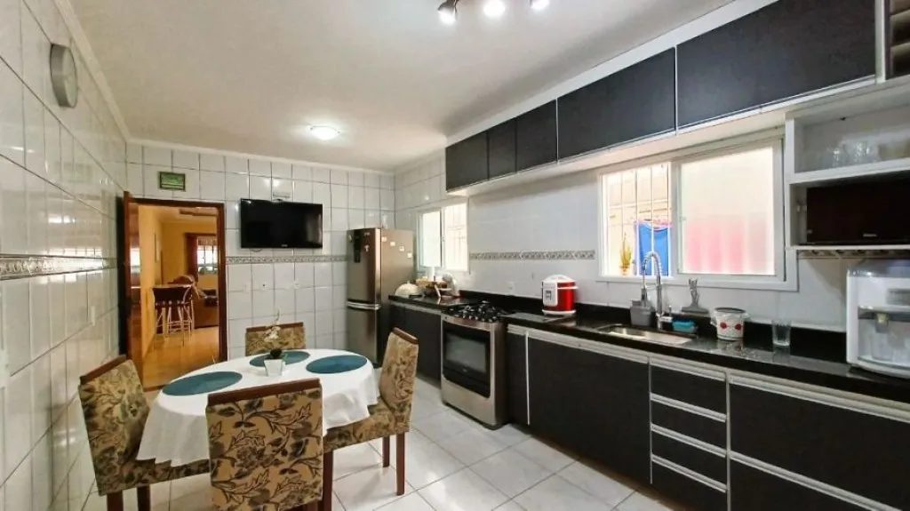 Imagem CASA COM 120,00 m² - GUILHERMINA - PRAIA GRANDE SP