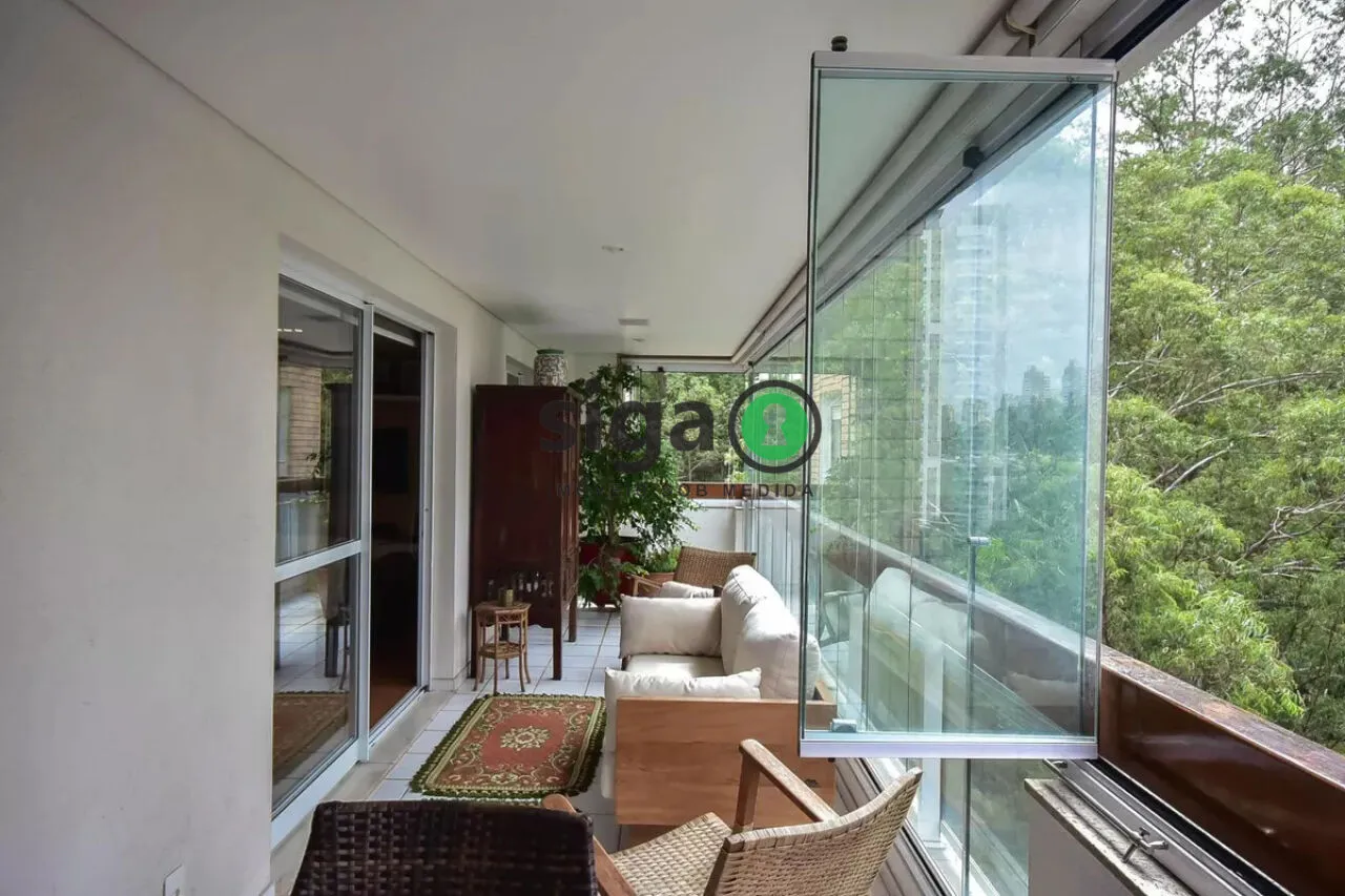 Imagem Apartamento Alto Padrão à Venda no Panamby 164m² - 3 Suítes