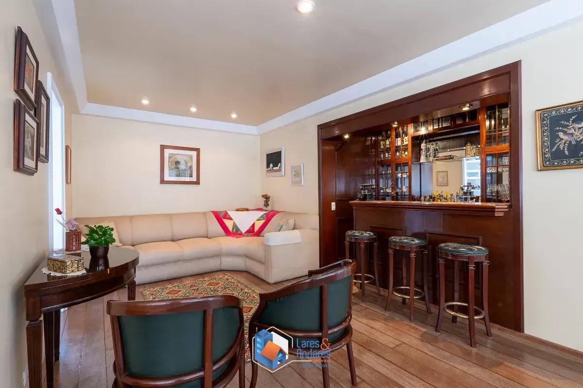 Imagem Apartamento para venda em Pinheiros com 4 quartos, sendo 2 suítes, 224m²