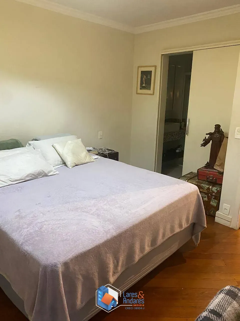 Imagem APARTAMENTO À VENDA 147M², C/ 4 DORMS (1 SUÍTE), 2 SACADAS PRIVATIVAS, 2 VGS FIXAS, MOEMA - SÃO PAULO - SP.