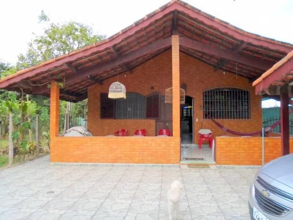 Imagem CASA COM BELO POMAR E EDÍCULA