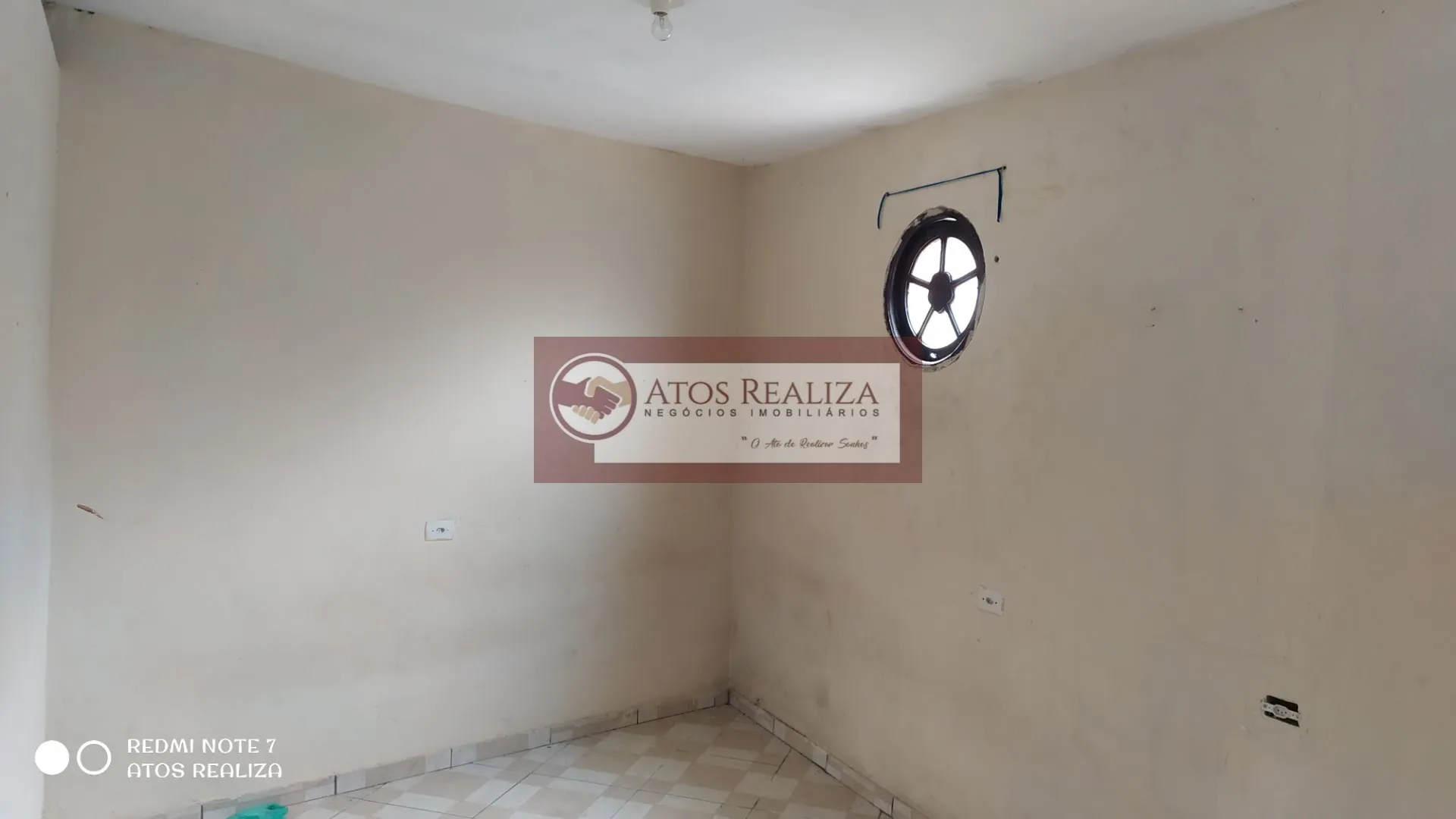 Imagem Compre Casa de Vila em Jardim Zilda - Jardim Varginha