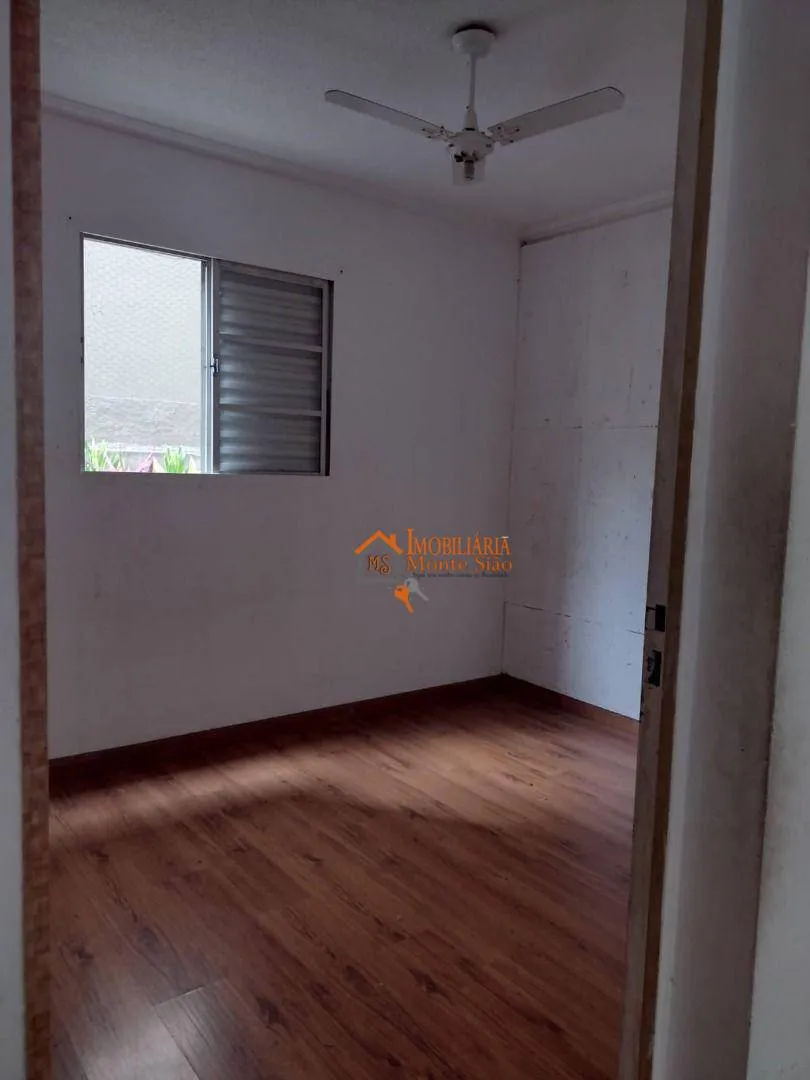 Imagem Apartamento com 2 dormitórios à venda, 46 m² por R$ 203.000,00 - Jardim Santo Expedito - Guarulhos/SP