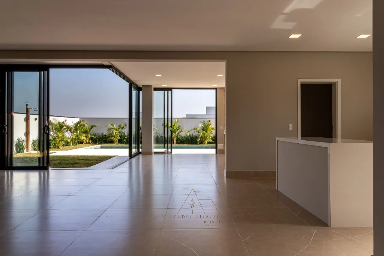 Imagem Luxuosa Casa em Condomínio à Venda em Itu-SP - Condomínio Villas do Golf - Itu/SP