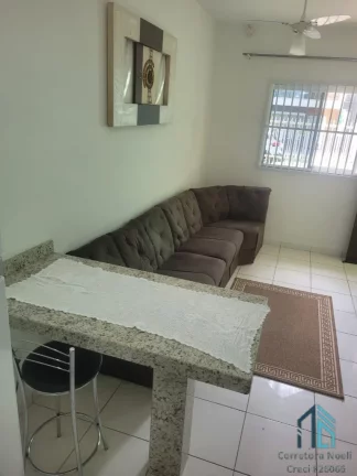 Imagem Sobrado com piscina, área gourmet, 03 quartos com suíte, 70 metros do Mar em Matinhos PR