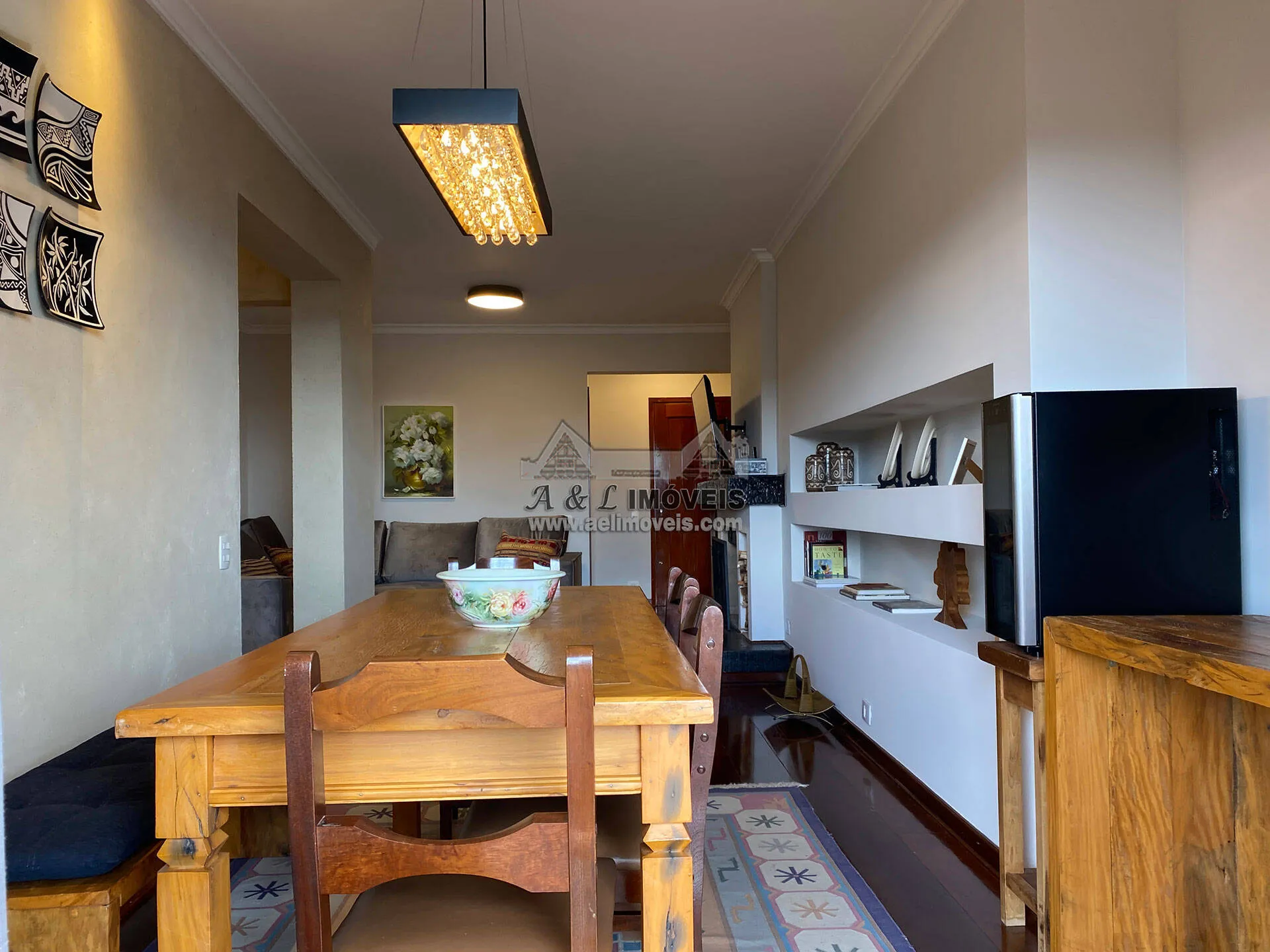 Imagem Apartamento à venda em Campos do Jordão - Com 03 dormitórios