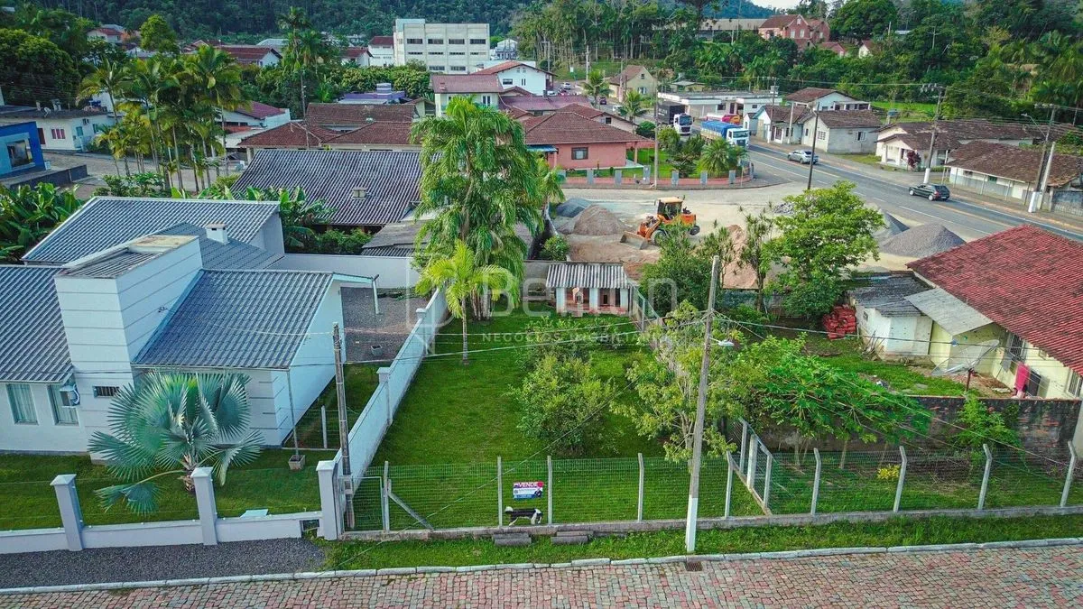Imagem Terreno à venda no bairro Gávea em Rodeio/Está buscando o lugar perfeito para construir sua casa ou iniciar um novo projeto?