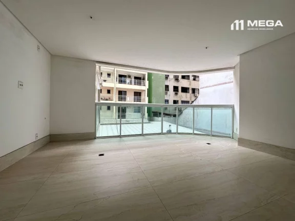 Imagem Luxuoso apartamento frente mar na praia de Itapoa