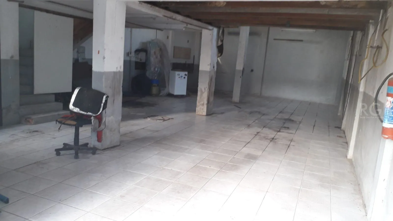 Imagem Casa para Venda - 350m², 3 dormitórios, sendo 1 suites, 9 vagas - Vila Silveira Martins