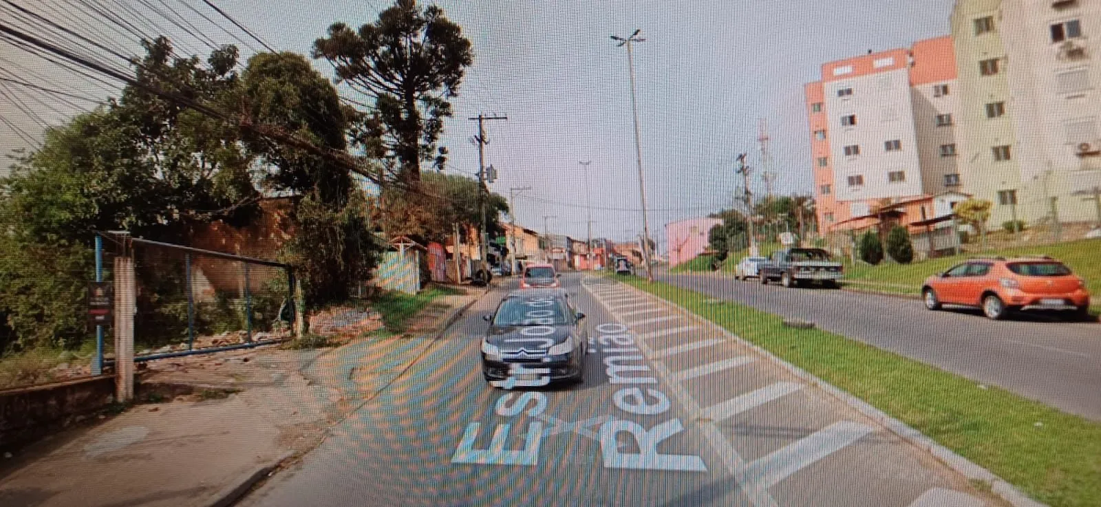 Imagem Magnífico terreno 6.705m² na Estrada João de Oliveira Remião.