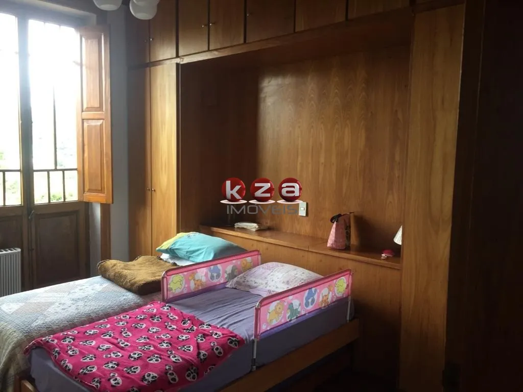 Imagem Casa de luxo em condomínio: 5 quartos, 5 suítes, 4 salas e mais - Venda em Descansópolis, Campos do Jordão-SP