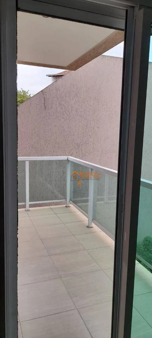 Imagem Sobrado com 3 dormitórios à venda, 316 m² por R$ 1.170.000,00 - Jardim Vila Galvão - Guarulhos/SP