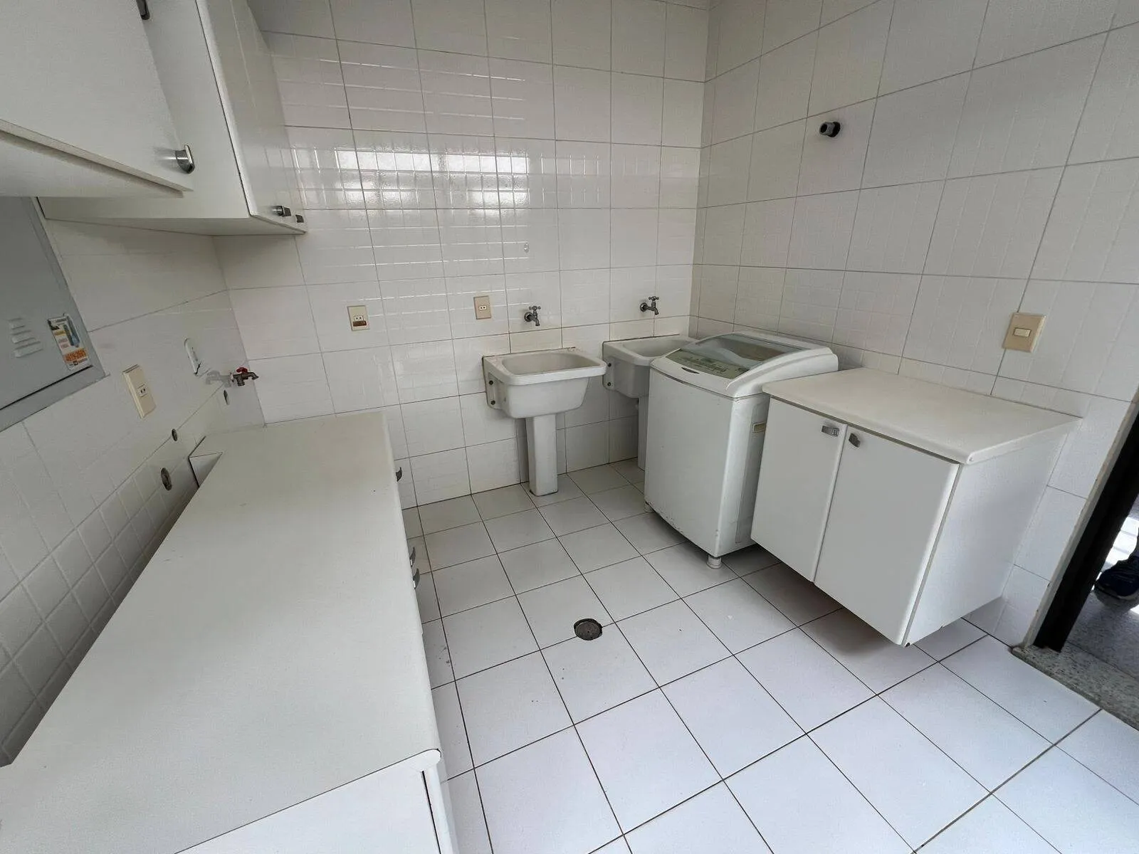 Imagem Casa Exclusiva em Tamboré, Santana de Parnaíba - Rodeada de Verde