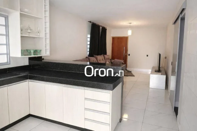 Imagem Casa com 2 dormitórios à venda, 91 m² por R$ 350.000,00 - Setor Estrela Dalva - Goiânia/GO