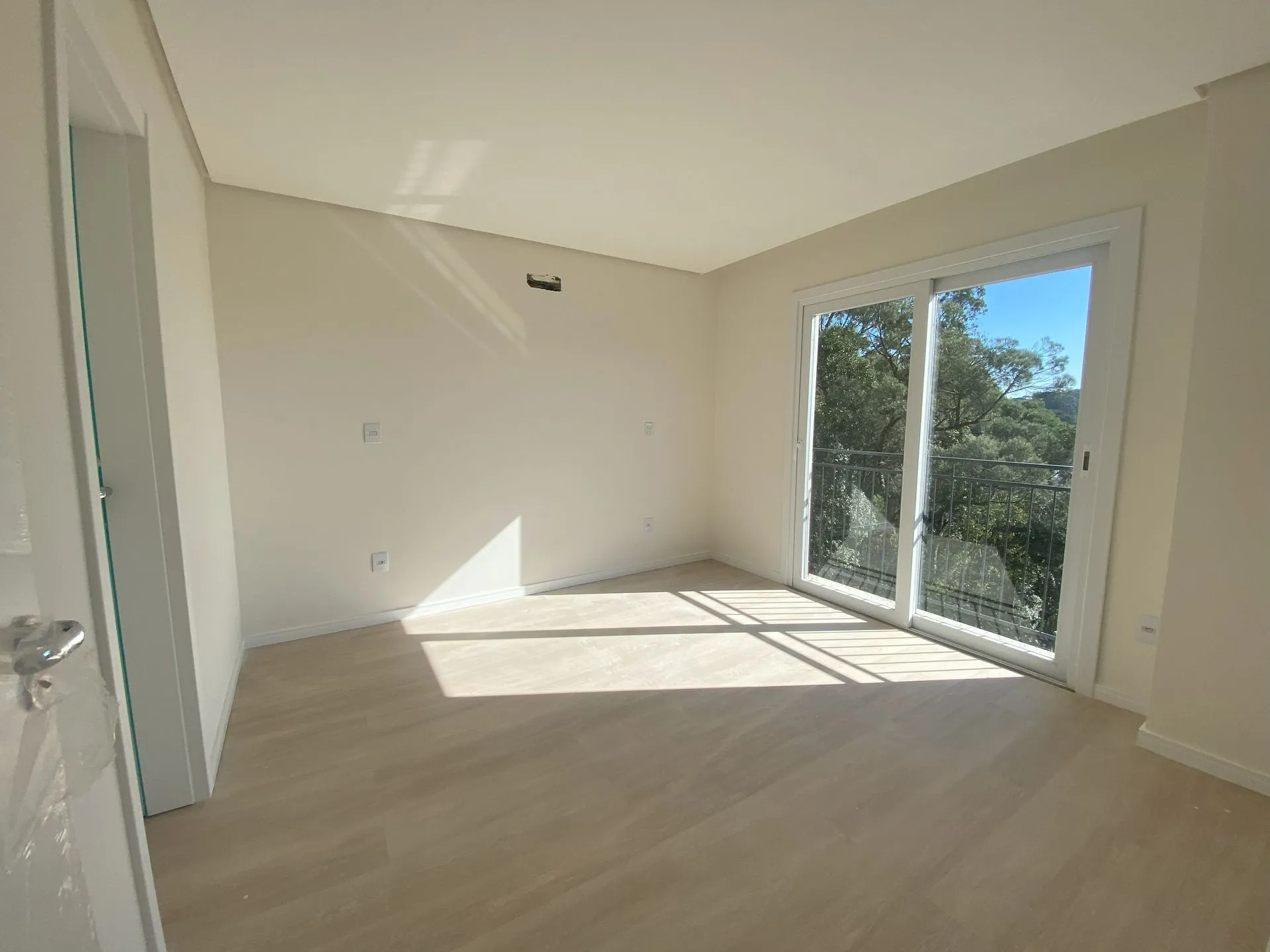 Imagem Cobertura à venda em Gramado, Ipê Amarelo, com 3 quartos, 150.44m2